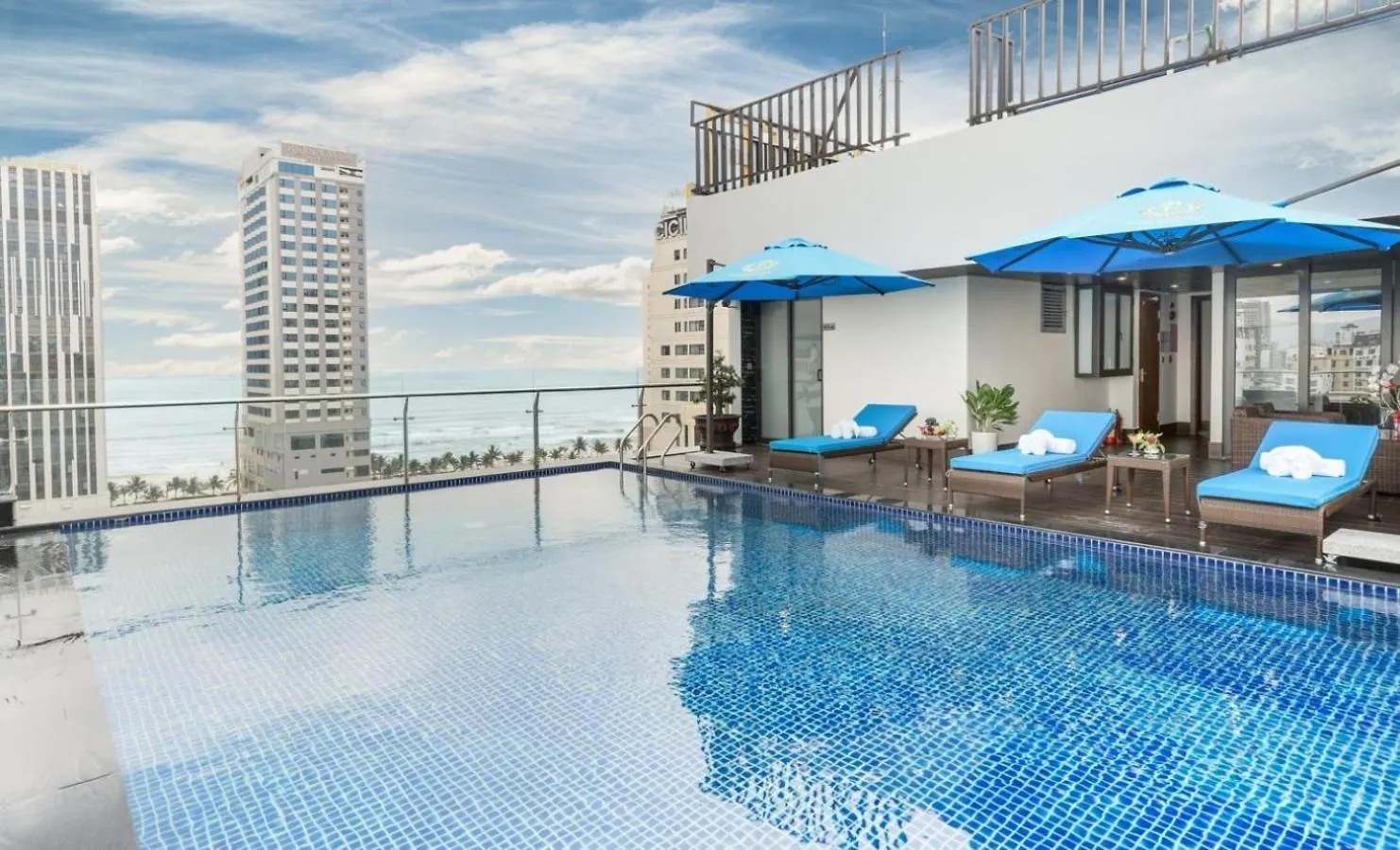 Sana Da Nang Beach Hotel