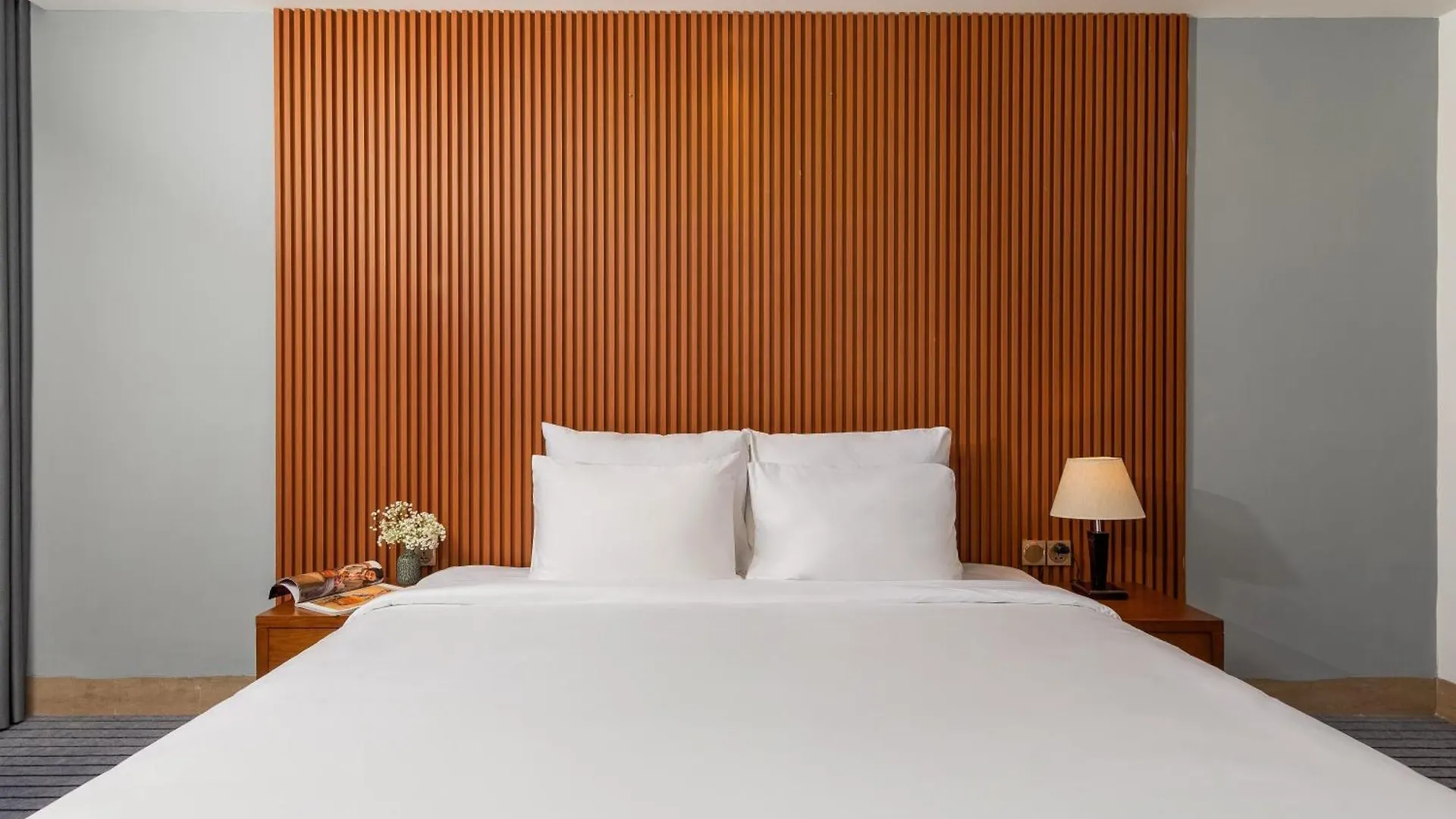 Sana Da Nang Beach Hotel